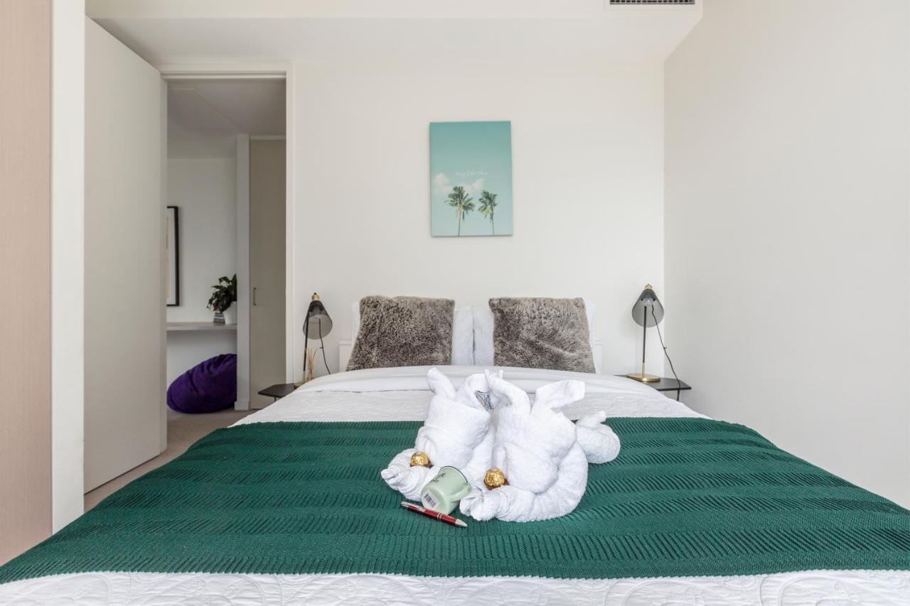 Light, Airy, Spacious Queens Road Apartment Melbourne Ngoại thất bức ảnh